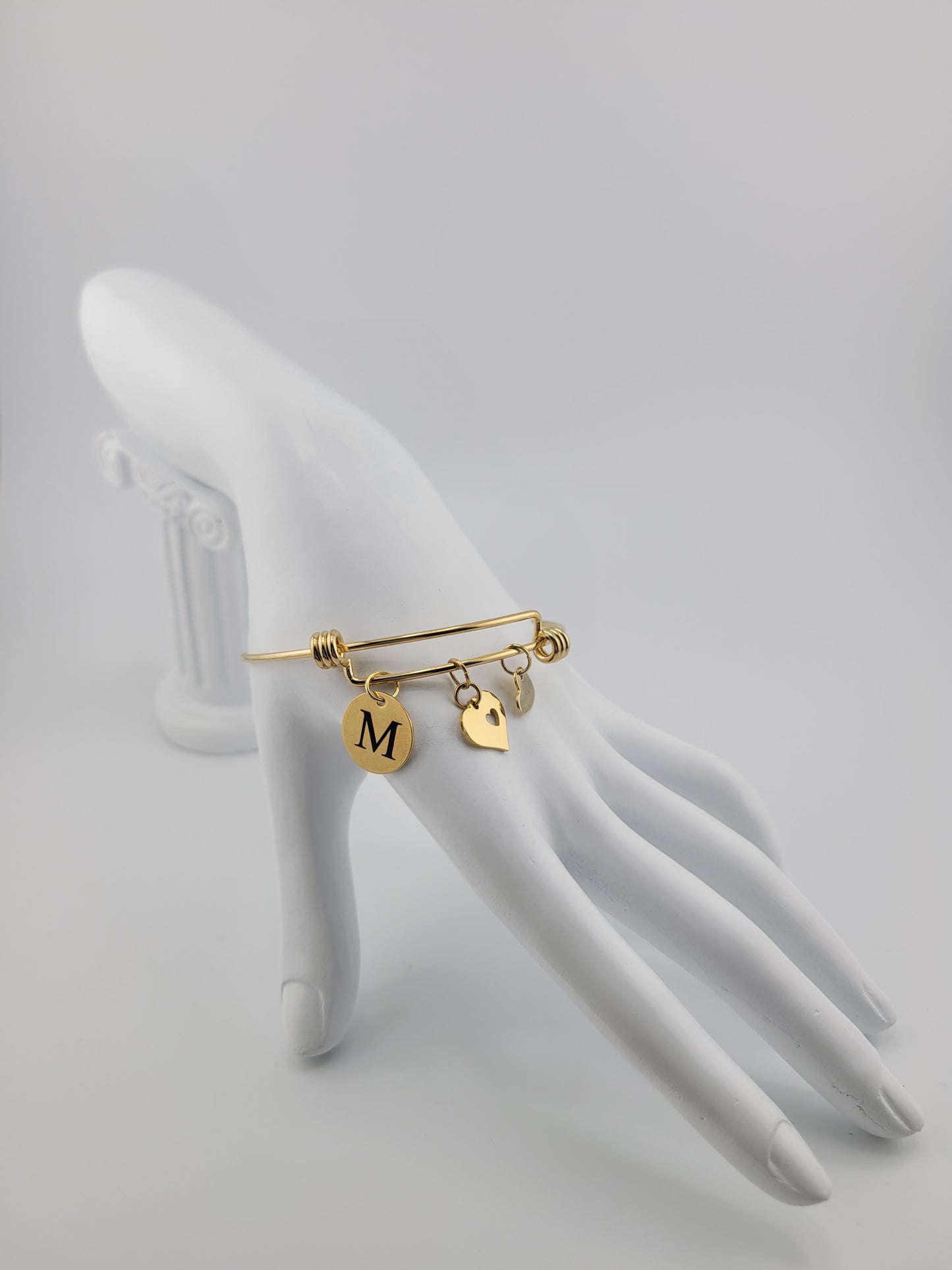 VERA Engraved Initials Charm Bracelet